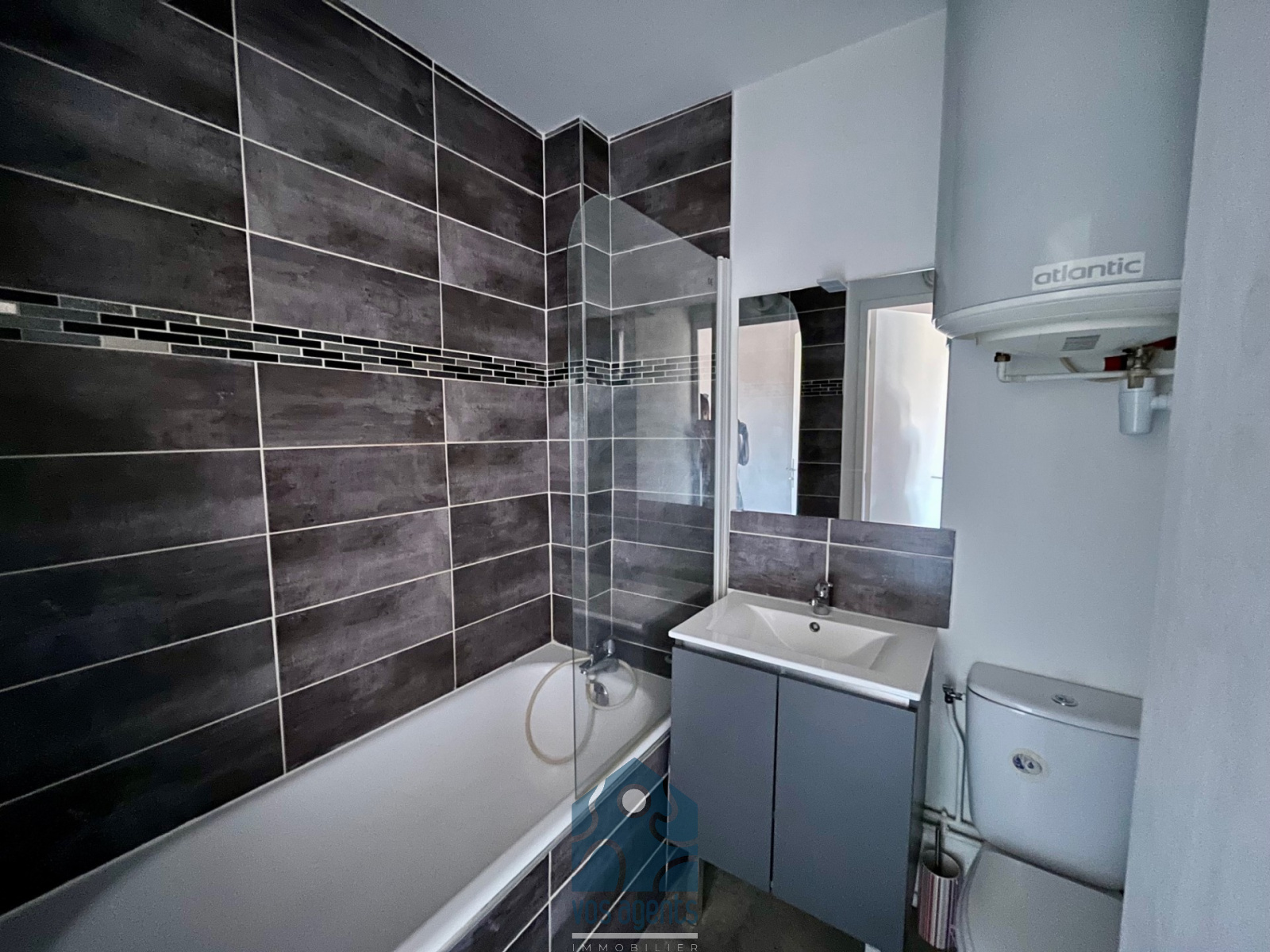 Image_, Studio, Clermont-Ferrand, ref :1008