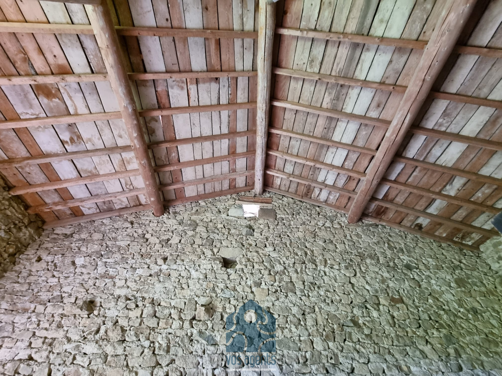 Image_, Ferme, Saint-Amant-Roche-Savine, ref :923