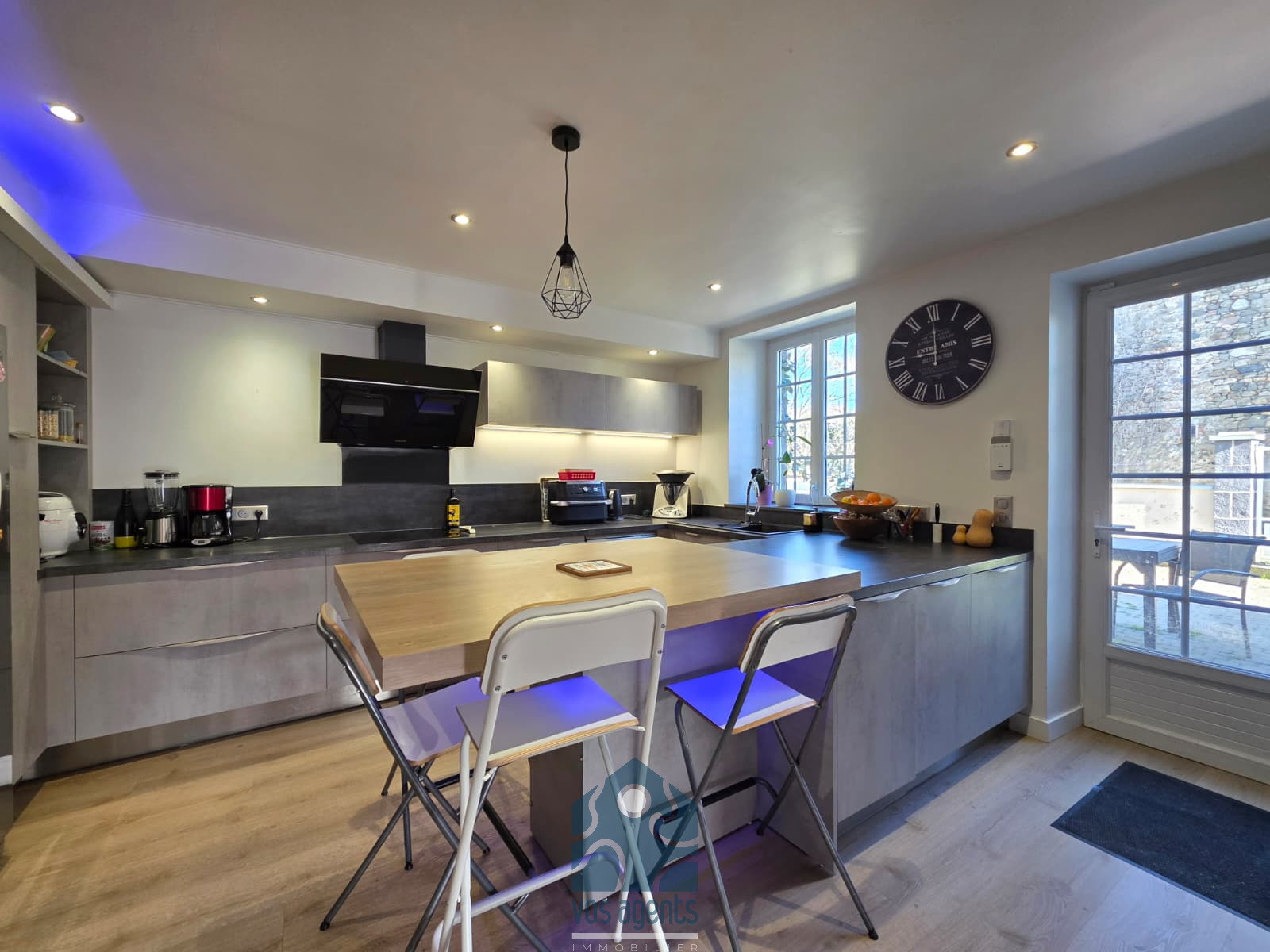 Image_, Maison, Manzat, ref :1186