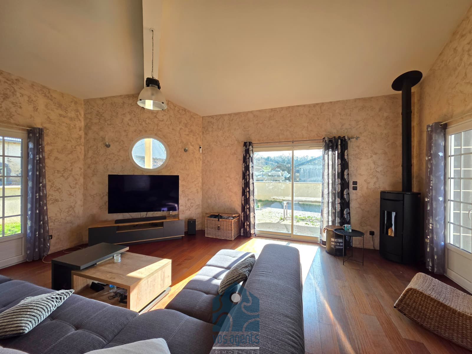 Image_, Maison, Manzat, ref :1186