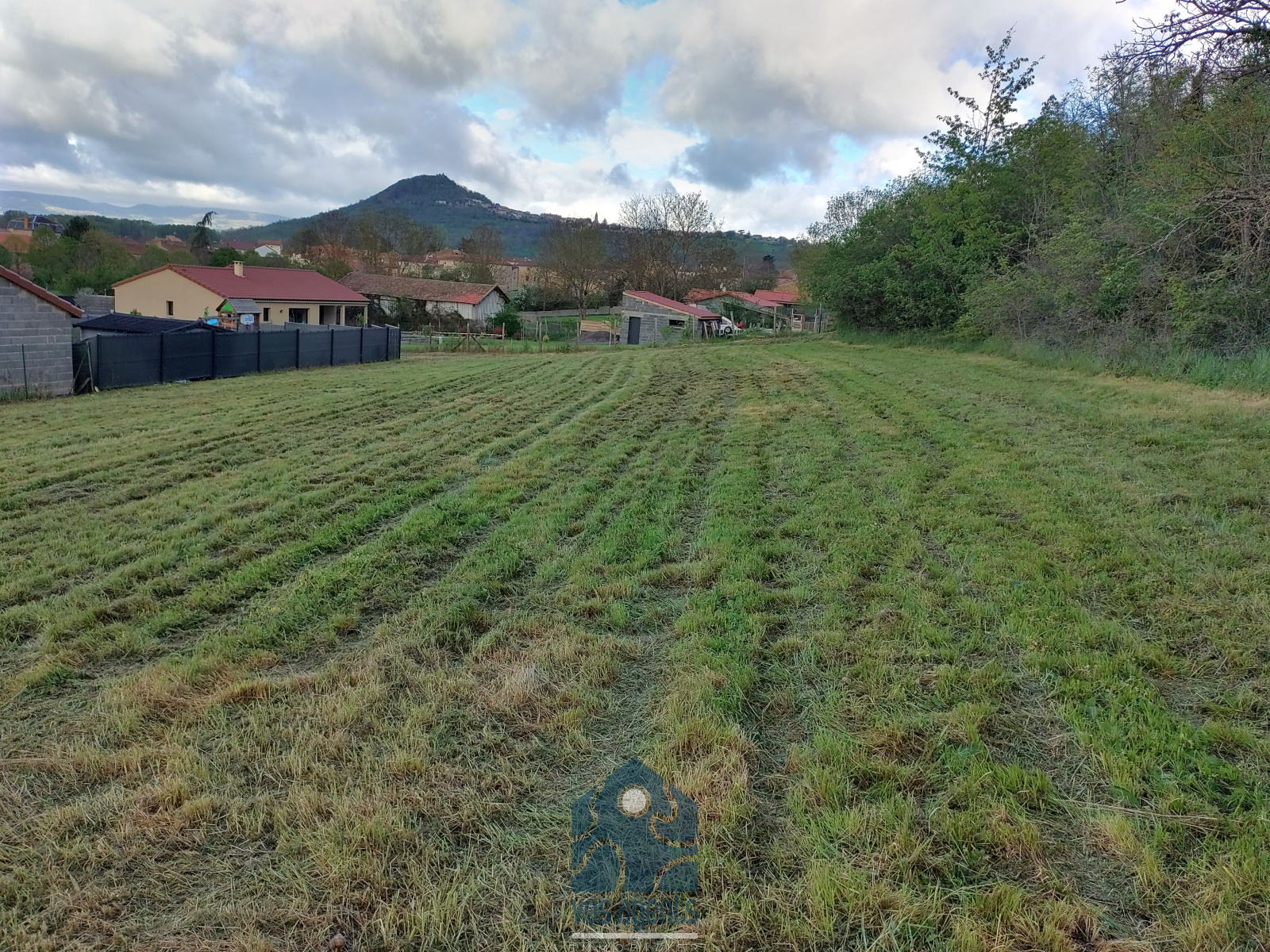 Image_, Terrain, Issoire, ref :579