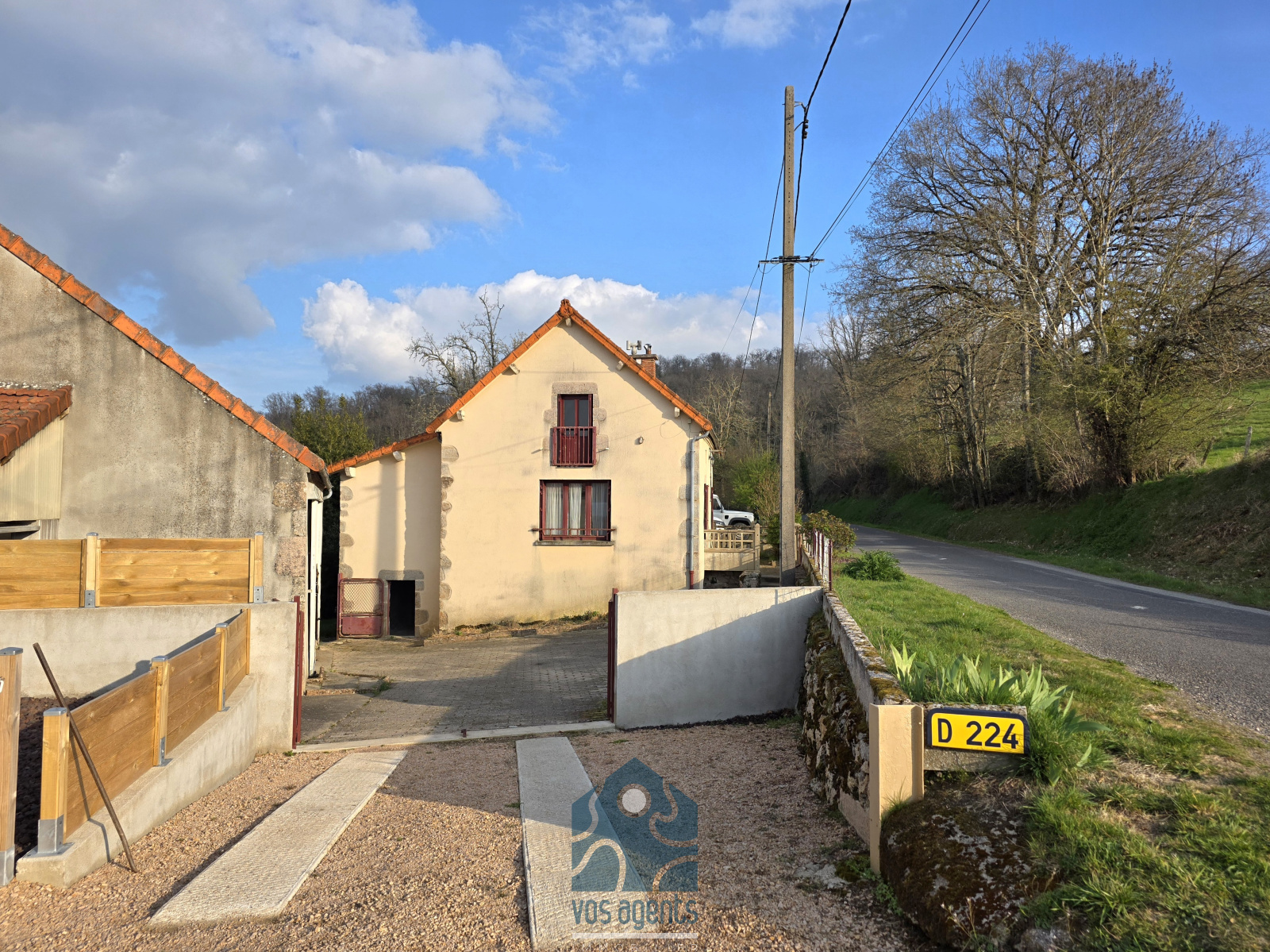 Image_, Maison, Échassières, ref :1227