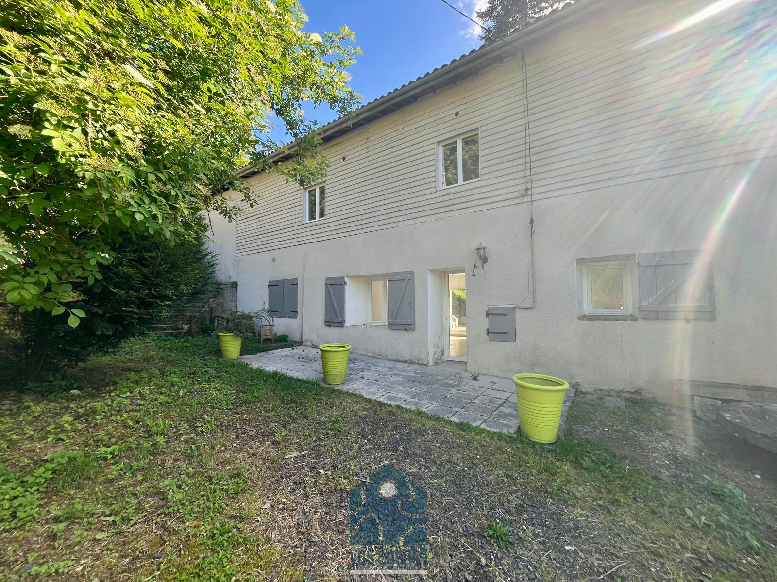 Maison 5 pièces avec terrain, grange et terrasse